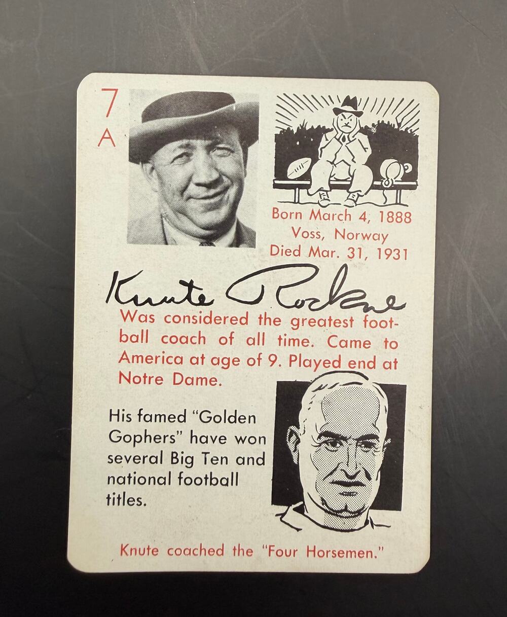 1945 Leister Autograph Game Knute Rockne Card Football Red Grange Four Horsemen